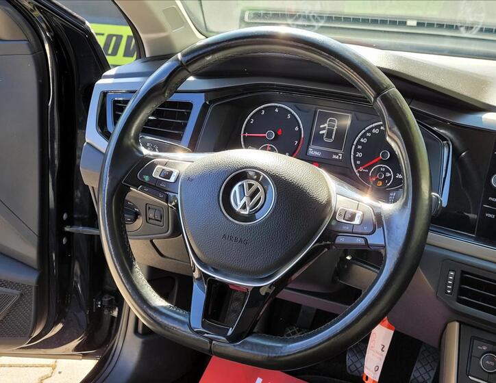 Volkswagen Polo 24