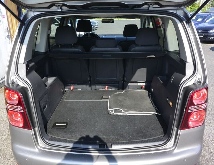 Volkswagen Touran 22