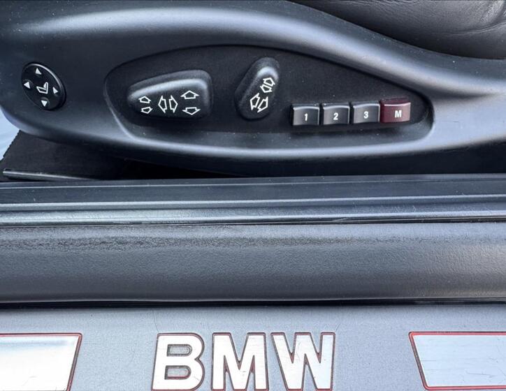BMW Řada 6 25
