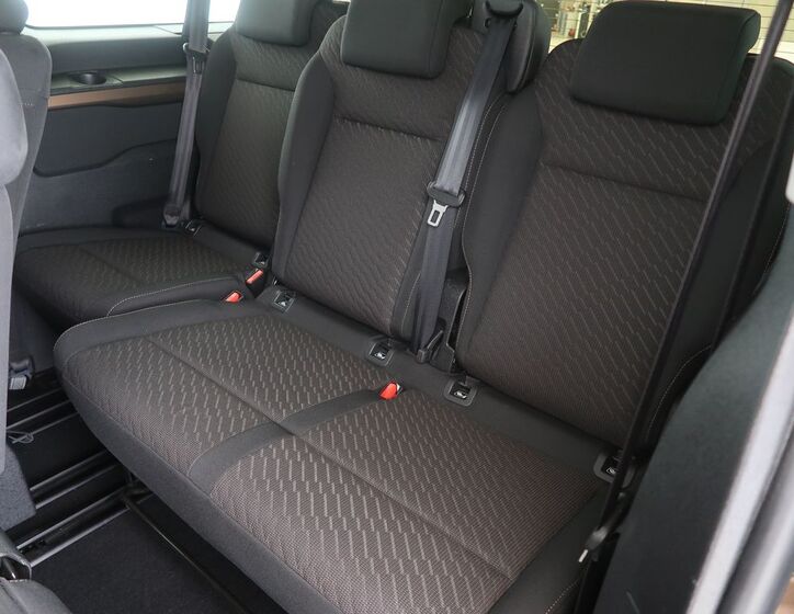 Toyota ProAce 11