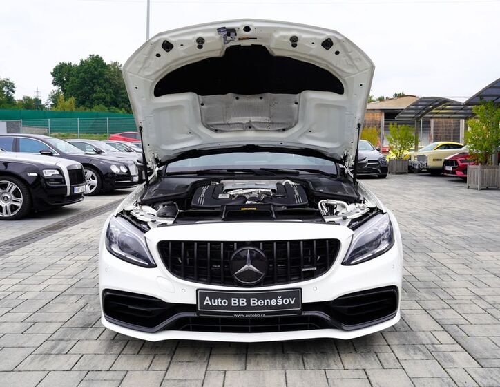 Mercedes-Benz Třídy C 9