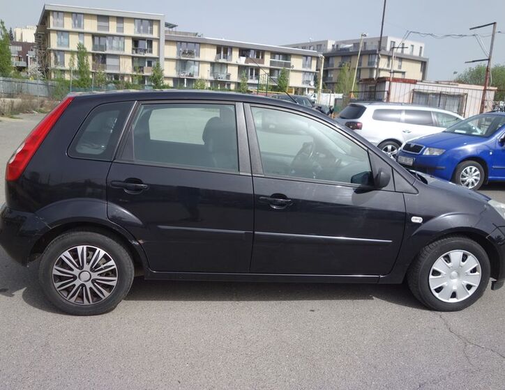 Ford Fiesta 11