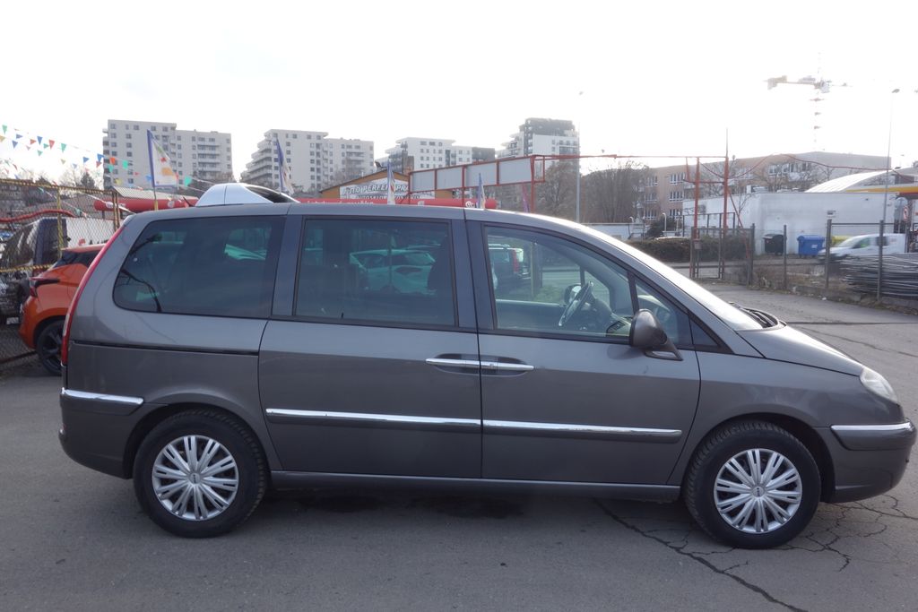 Citroën C8