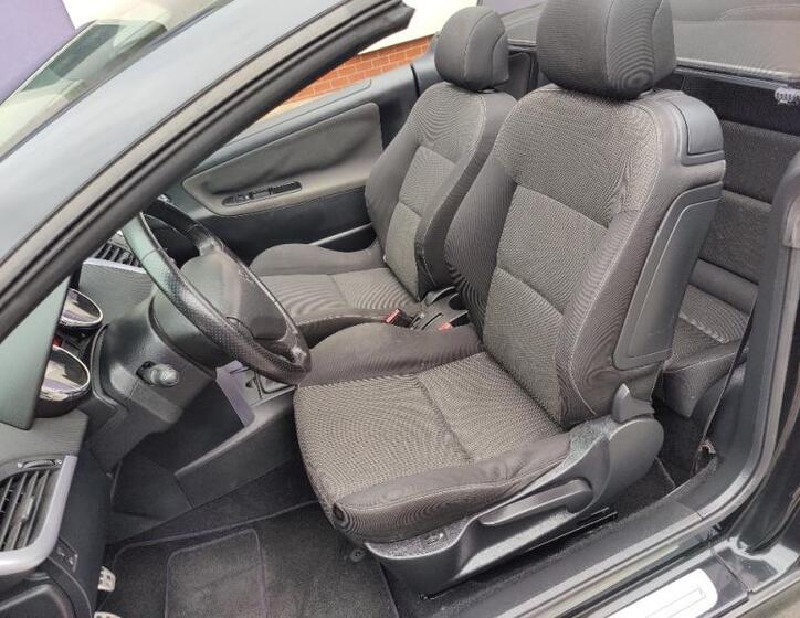 Peugeot 207 13