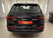 Audi Q7 5