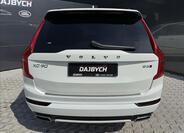 Volvo XC90 8
