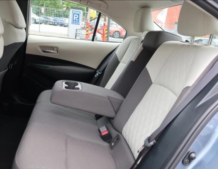 Toyota Corolla 12