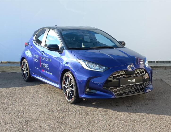 Toyota Yaris 5