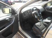Volvo XC60 11