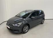 Volkswagen Touran 1