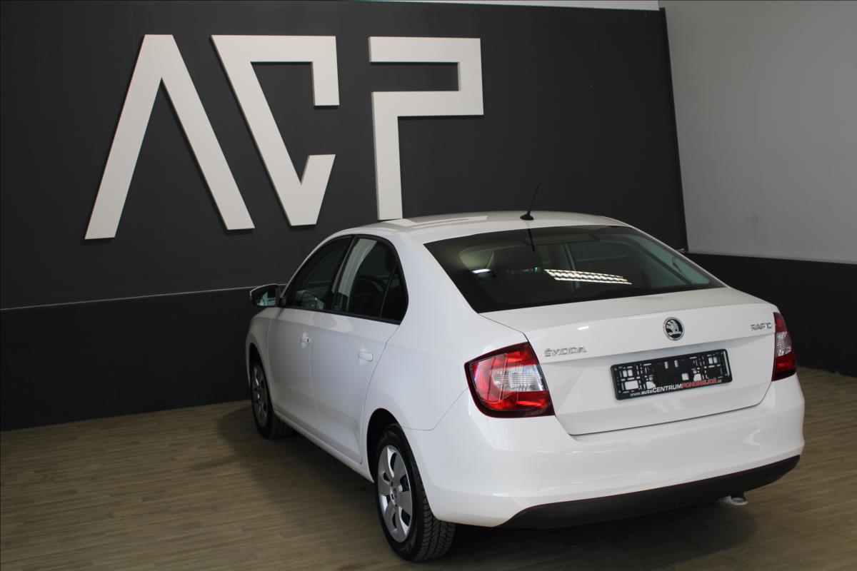 Škoda Rapid
