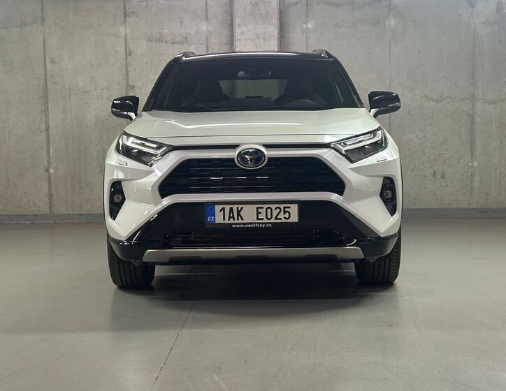 Toyota RAV4 2