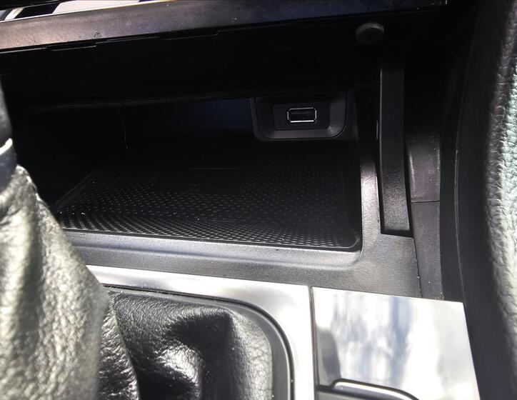 Volkswagen Golf 23