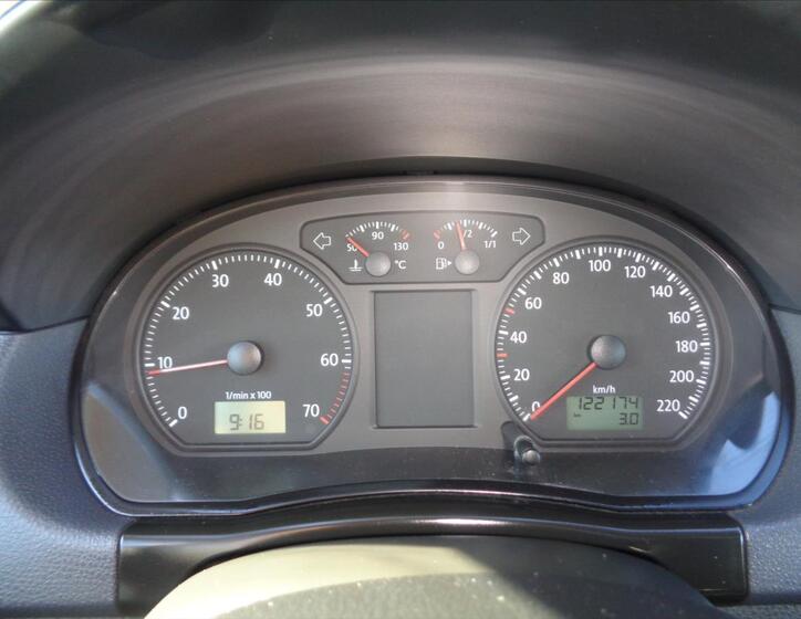 Volkswagen Polo 11