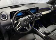 Mercedes-Benz GLB 9