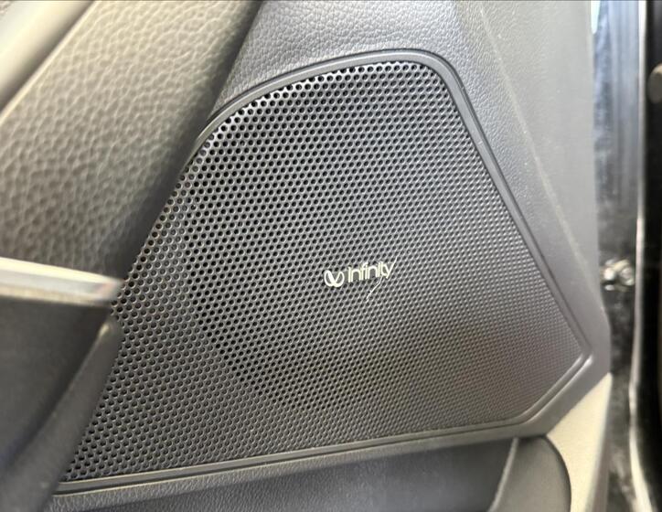 Jaguar XF 29