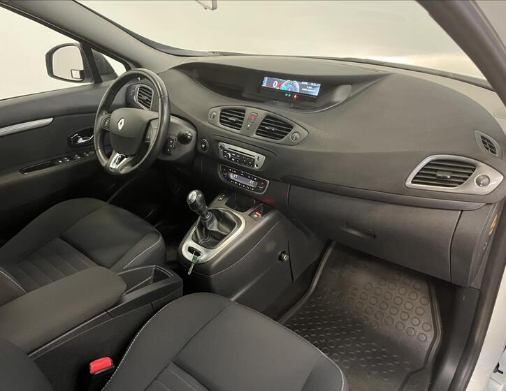 Renault Grand Scénic 21
