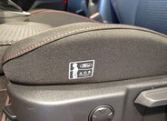 Ford Focus 22