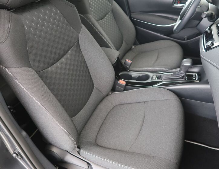 Toyota Corolla 14