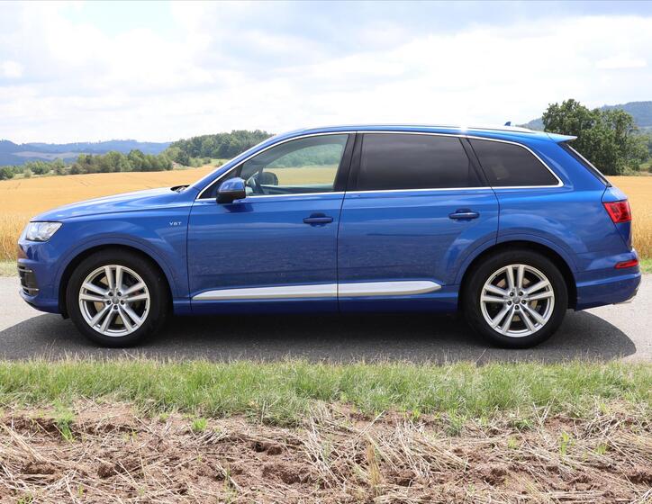 Audi SQ7 4