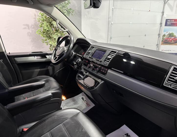 Volkswagen Multivan 18