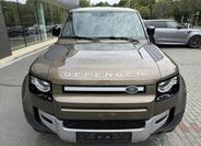 Land Rover Defender 3