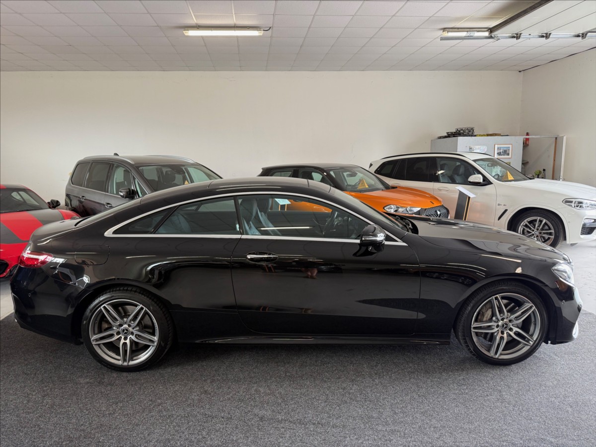 Mercedes-Benz Třídy E