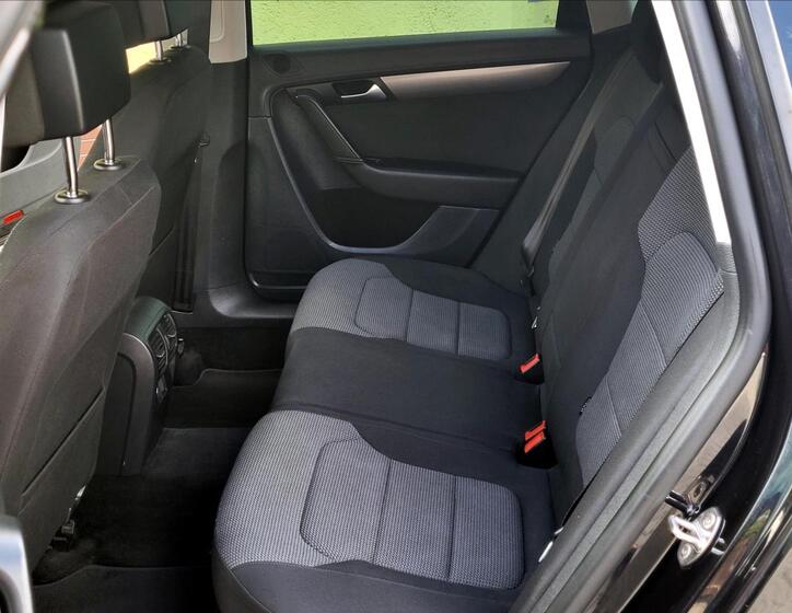 Volkswagen Passat 18