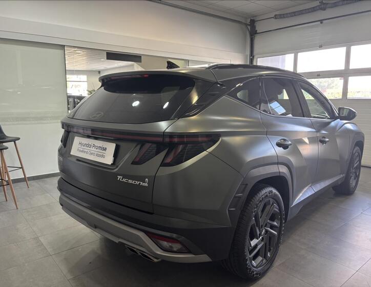 Hyundai Tucson 4