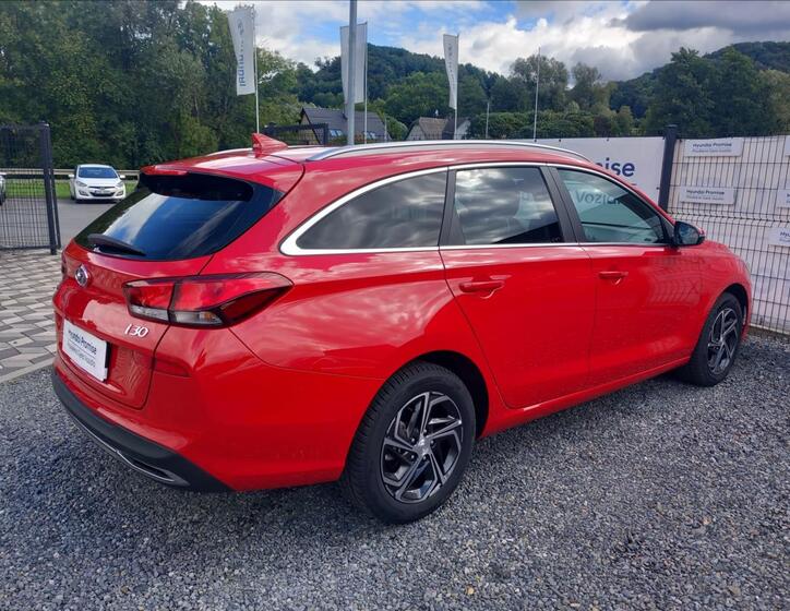Hyundai i30 8