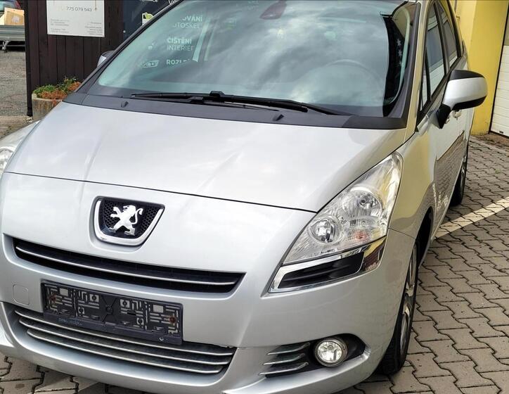 Peugeot 5008 3