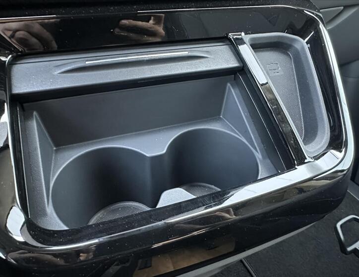 Ford Tourneo Custom 44