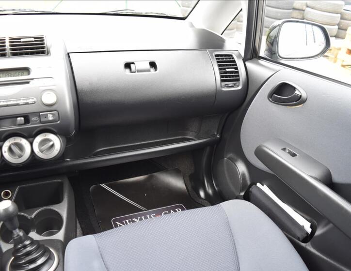 Honda Jazz 28