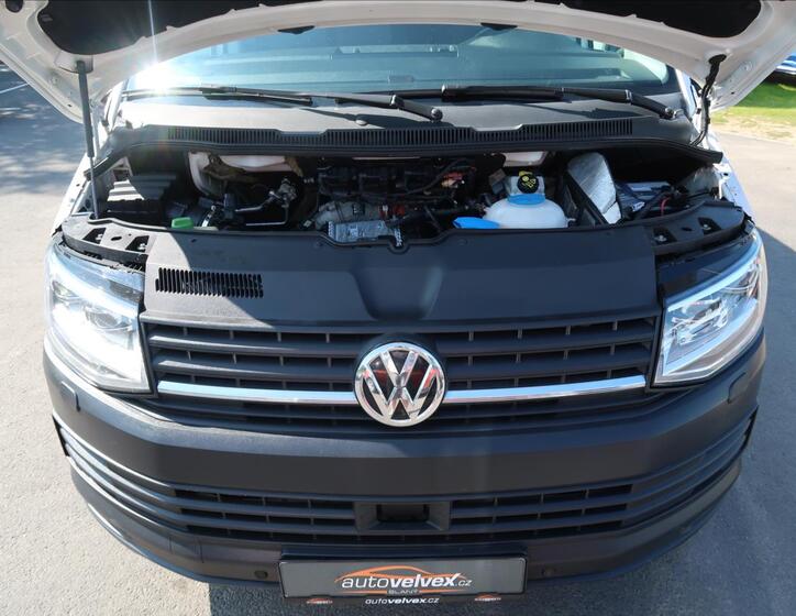 Volkswagen Transporter 18