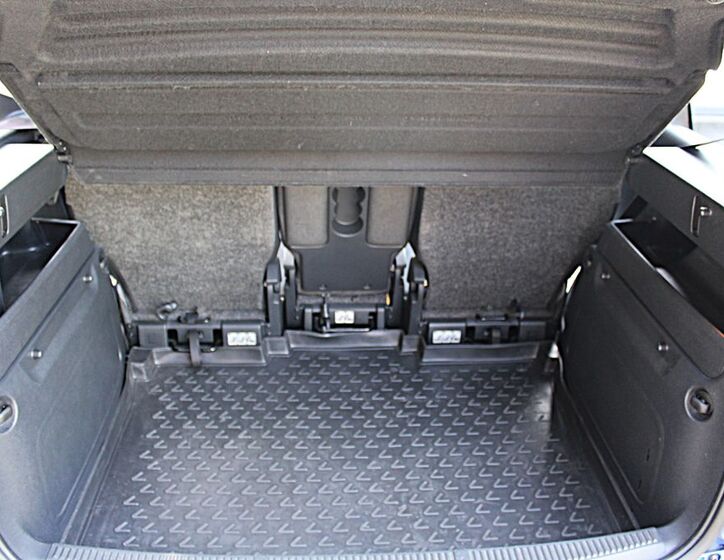 Škoda Roomster 9