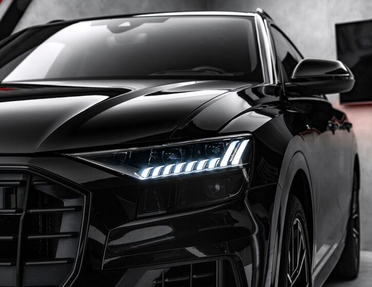 Audi Q8 9