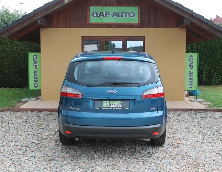 Ford S-MAX 5