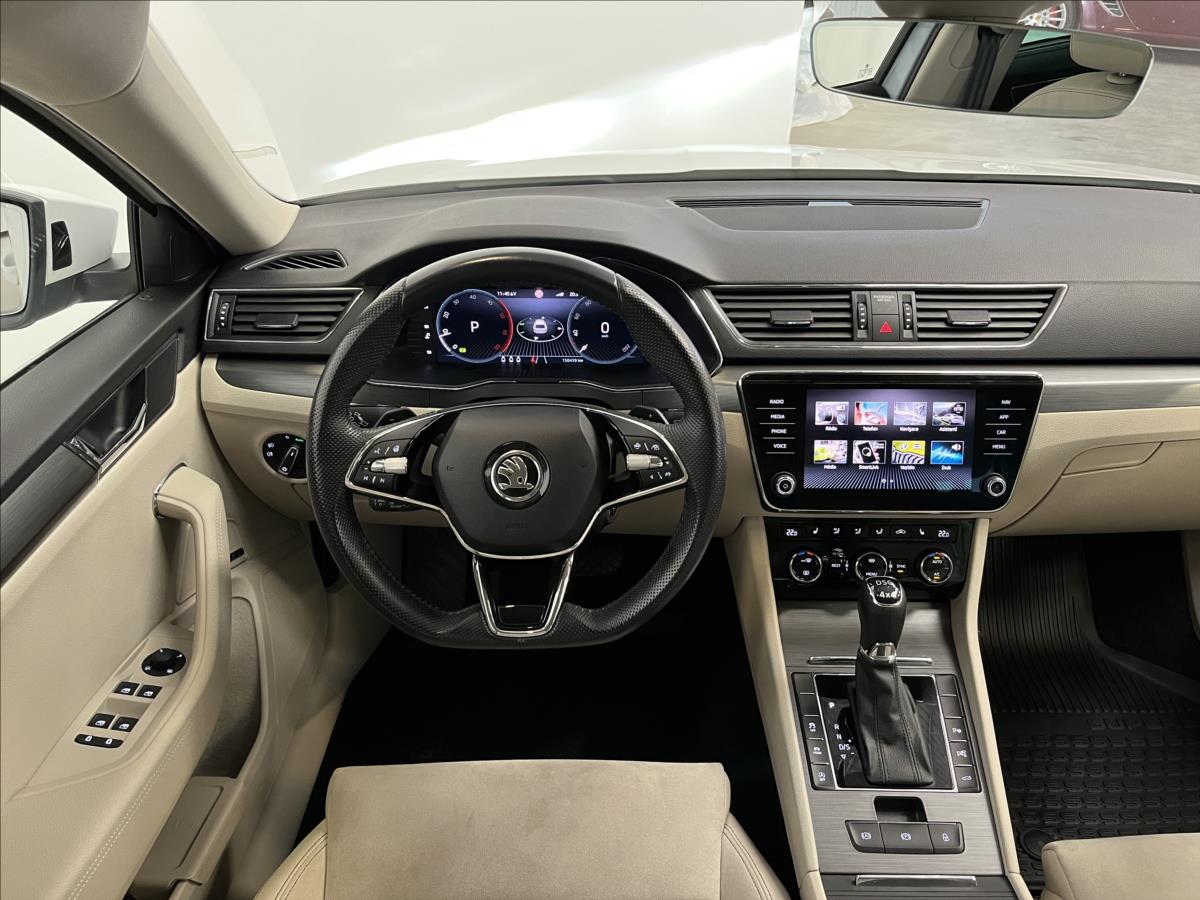 Škoda Superb