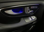 Mercedes-Benz Třídy V 12