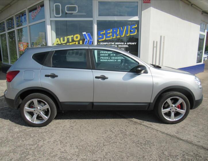 Nissan Qashqai 7
