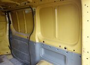 Opel Vivaro 22