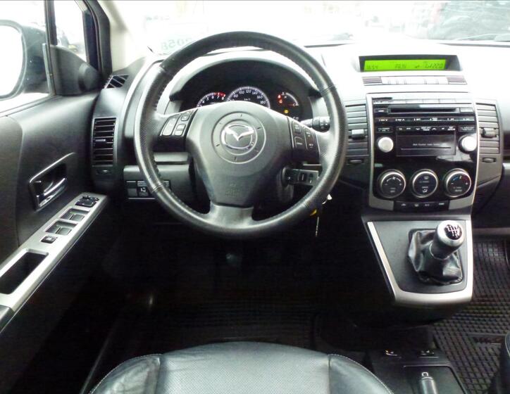 Mazda 5 31