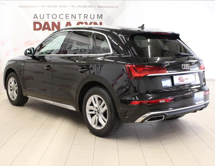 Audi Q5 6