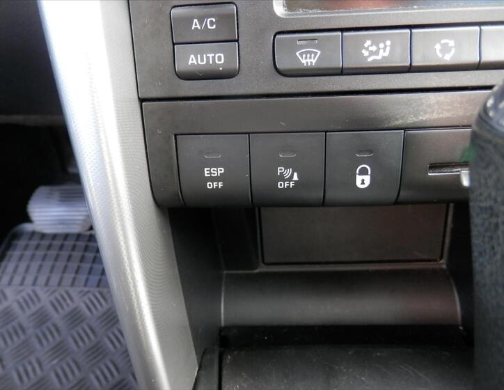 Peugeot 207 22