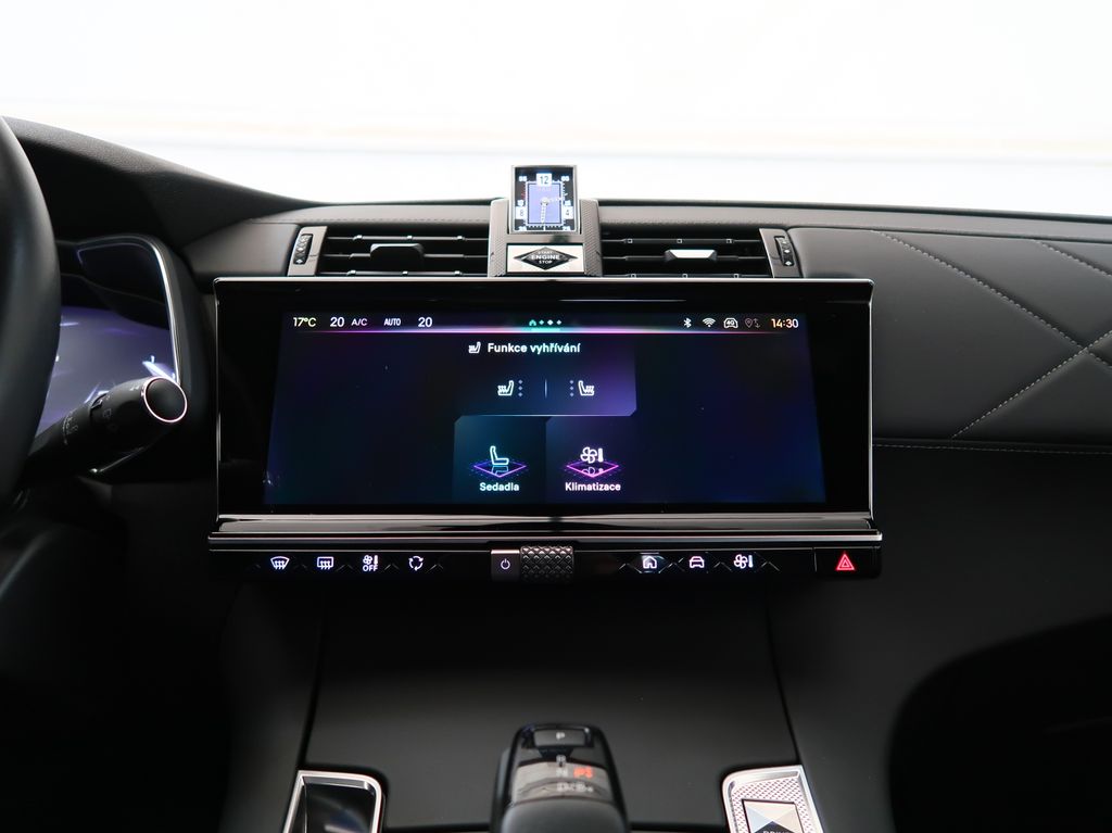DS Automobiles DS7 Crossback