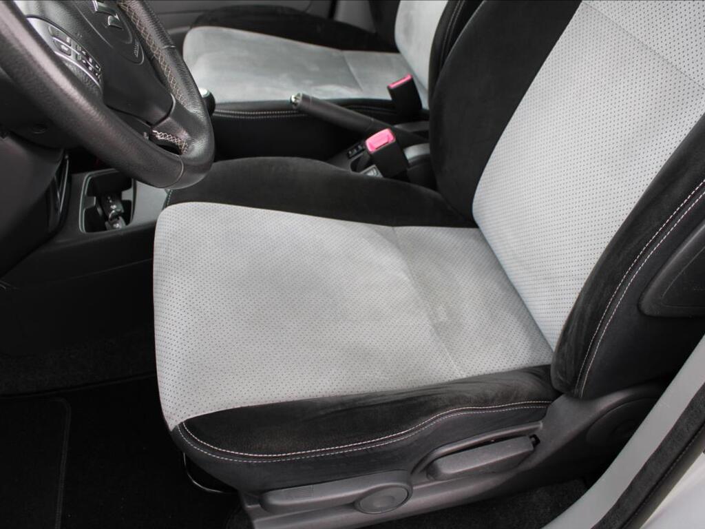 Suzuki SX4 17