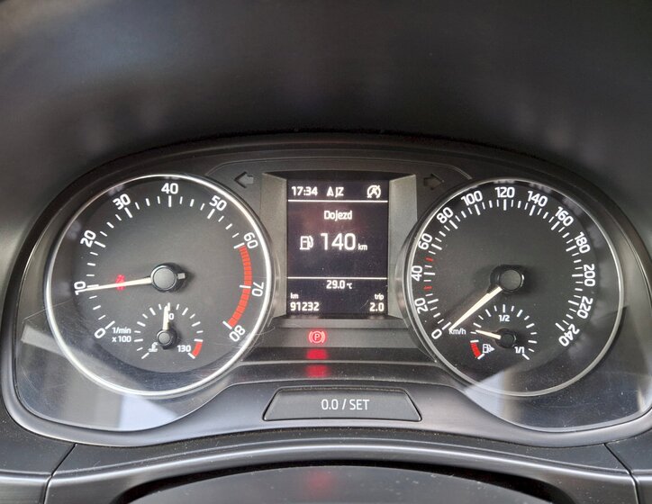 Škoda Fabia 16