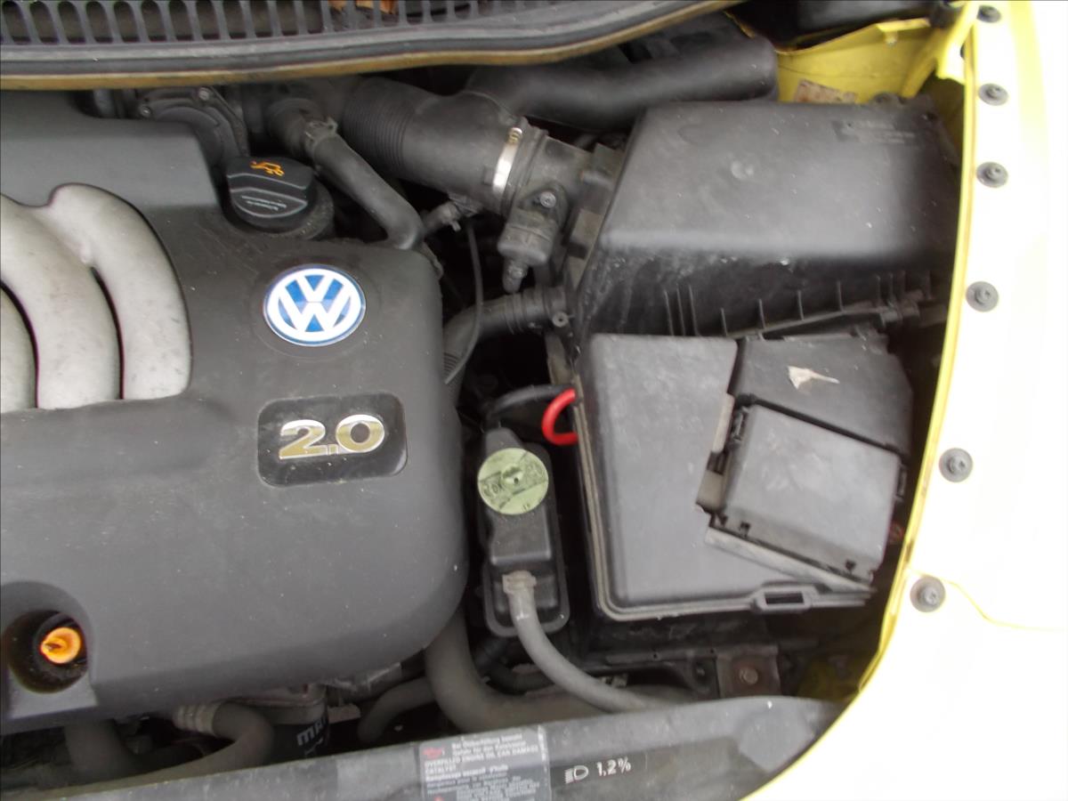 Volkswagen New Beetle