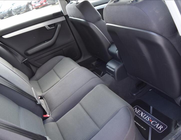 Audi A4 19