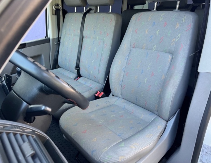 Volkswagen Transporter 12